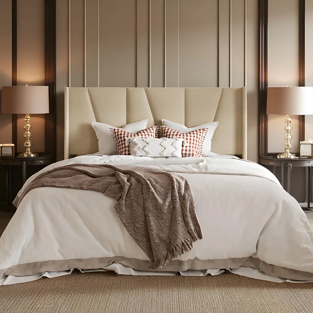 Canuto Upholstered Platform Bed